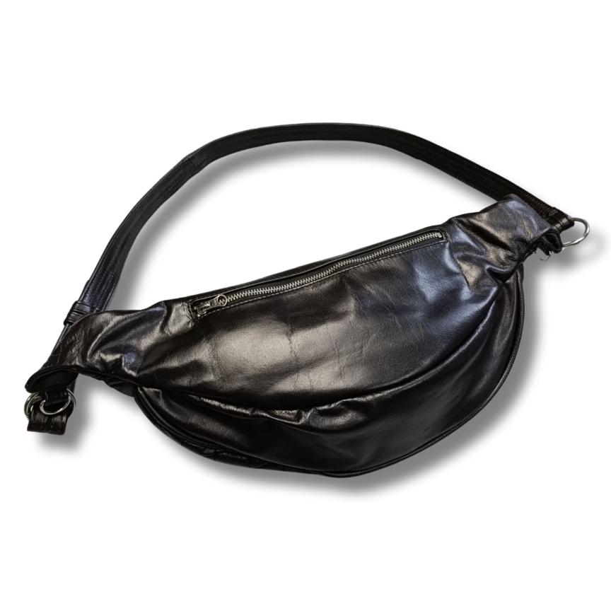 モトブルーズオリジナル バッファロー グレーズレザーファニーパック