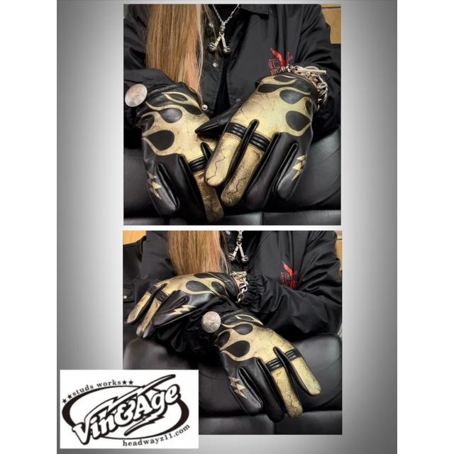 Vin＆Age 牛革 ゴールドメタリックフレアーパターン ショート