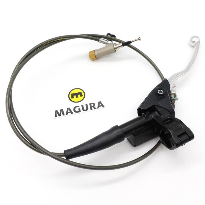 マツクス 1990-2001 Toyota Land Cruiser VX80 Clutch Master Cylinder