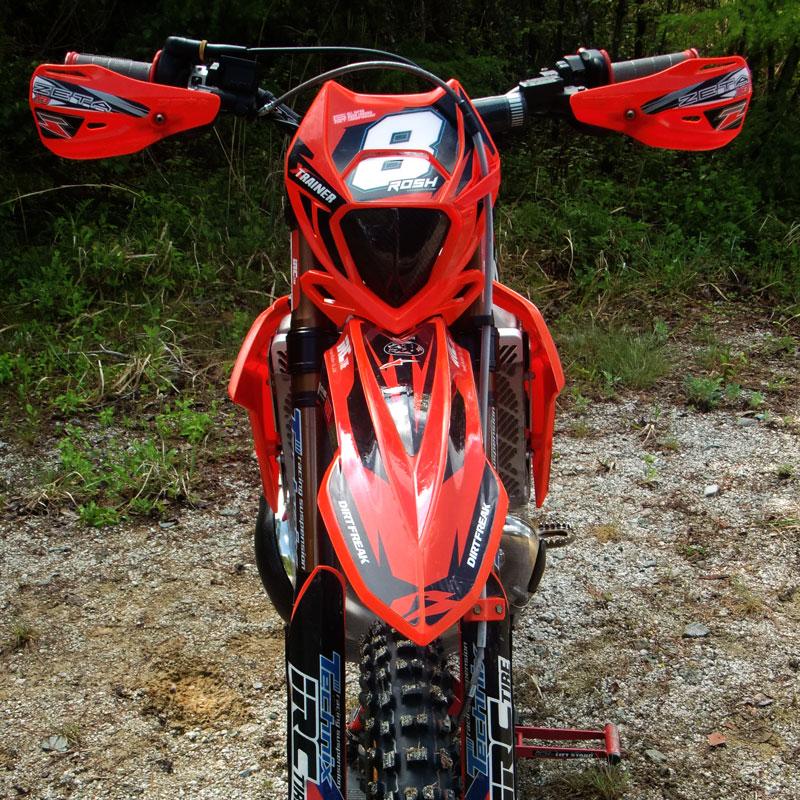 セミオーダー グラフィックデカール フルキット Beta X-trainer 2023