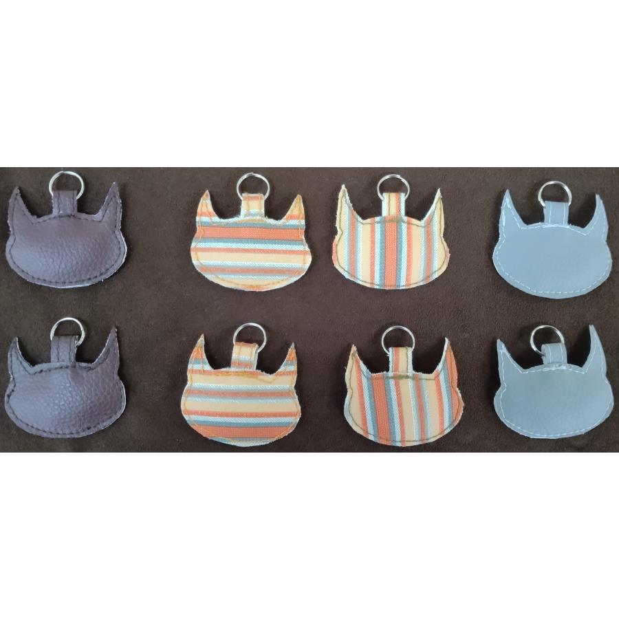 ミニ　ヘルキャットキーホルダー |  | 04