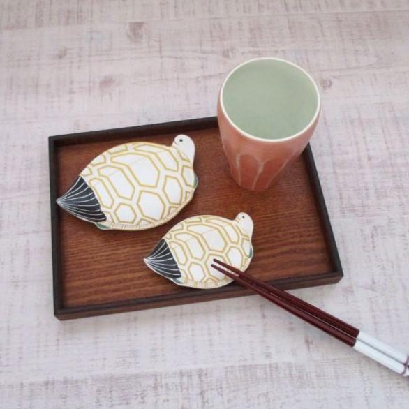 有田焼 錦雪衣菱模様亀形 銘々皿 小皿 取皿 菓子皿 幸楽窯 お正月