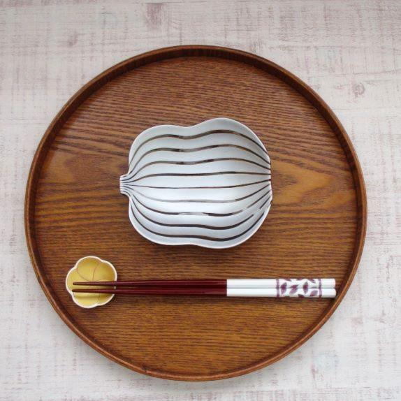 有田焼 幸楽窯 錦銀彩飴釉瓢形 銘々皿 華やか 上品 お正月 人気 お祝い