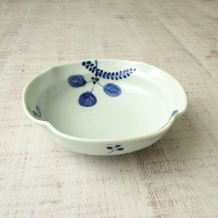 有田焼 皓洋窯 食器 染付 木ノ葉 四方なぶり 小鉢 シンプル おしゃれ
