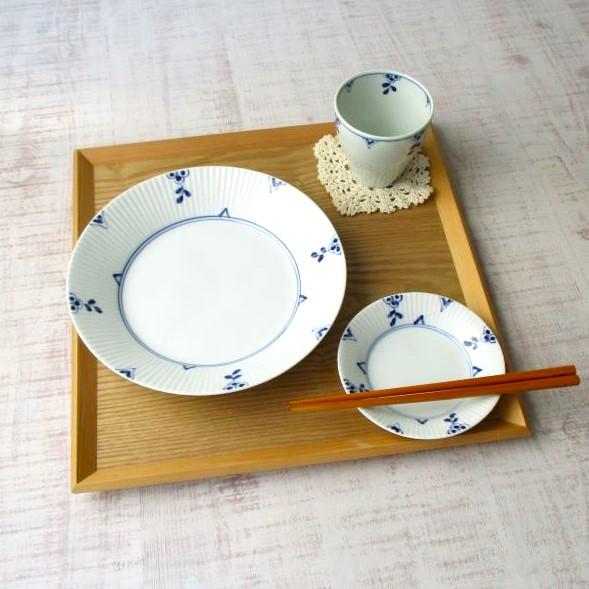 有田焼 皓洋窯 食器 コップ 湯呑 フリーカップ 染付 剣先小花 しのぎ