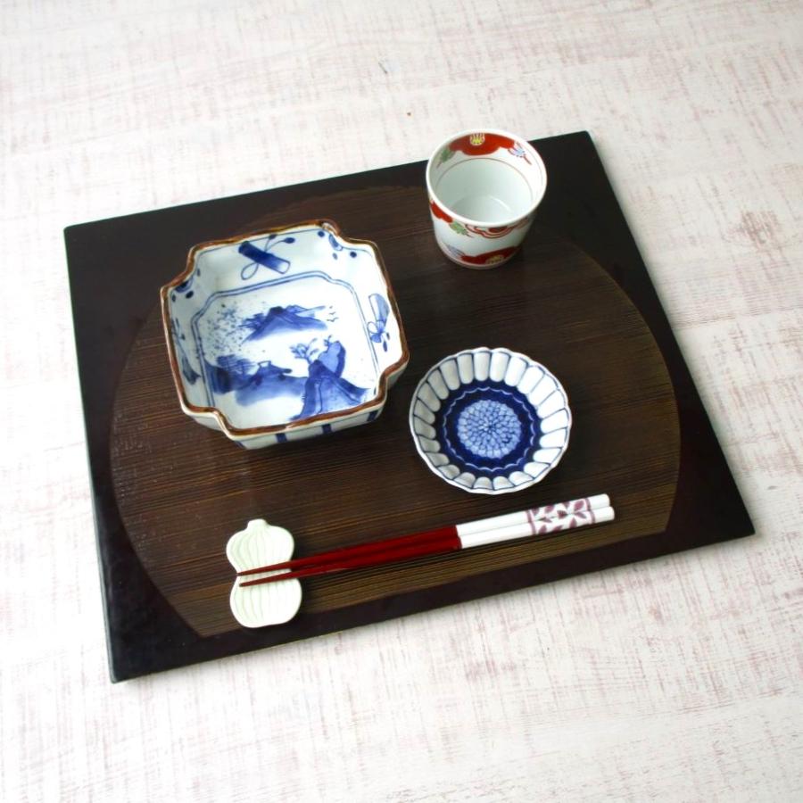 有田焼 小皿 豆皿 丸皿 染付 手描き 菊紋丸菊花型手塩皿 おしゃれ 繊細