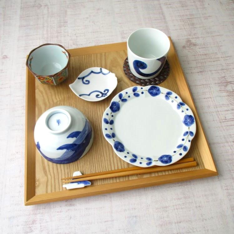 伊万里焼 染付 唐草桃形 手塩皿 豆皿 小皿 お醤油皿 おしゃれ かわいい