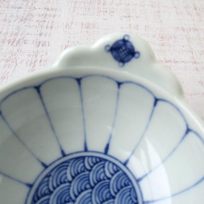 波佐見焼 食器 和食器 小鉢 小付 副菜 おしゃれ シンプル 上品 染付 菊