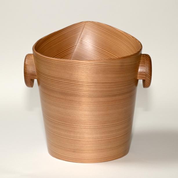 天然秋田杉の漆塗ボトルクーラー 天然秋田杉の漆塗ボトルクーラー