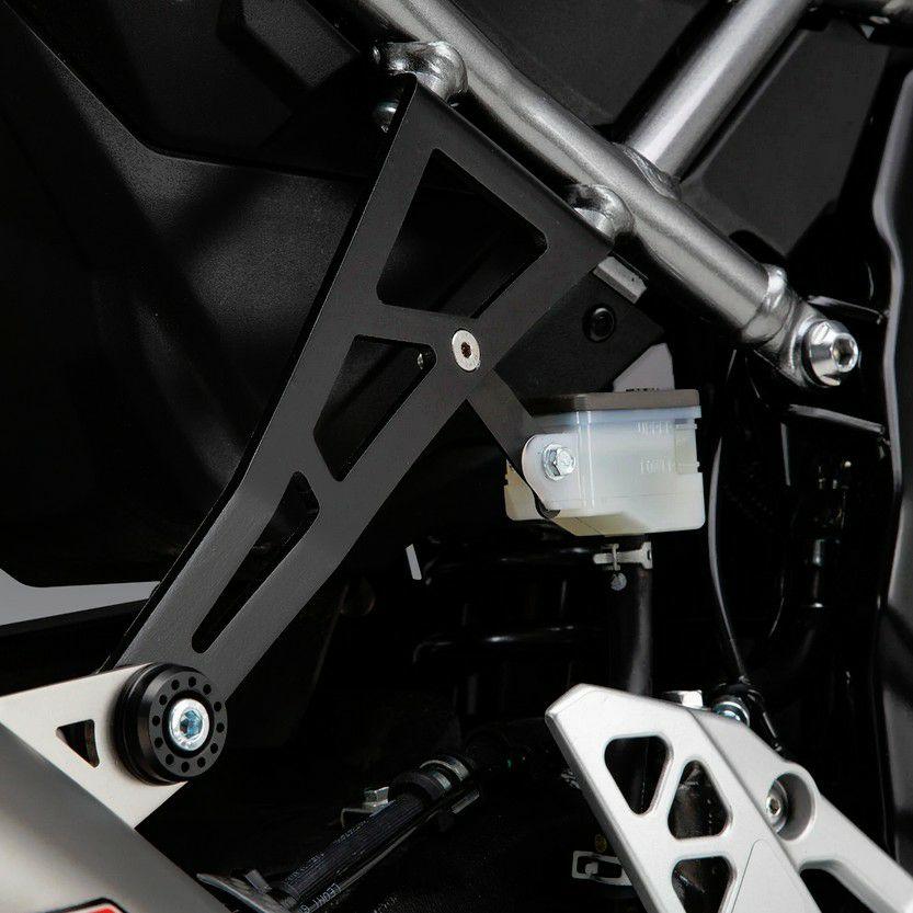 GSX-8S/GSX-8R マフラー ブラケット ステー USヨシムラ : モトパーツ