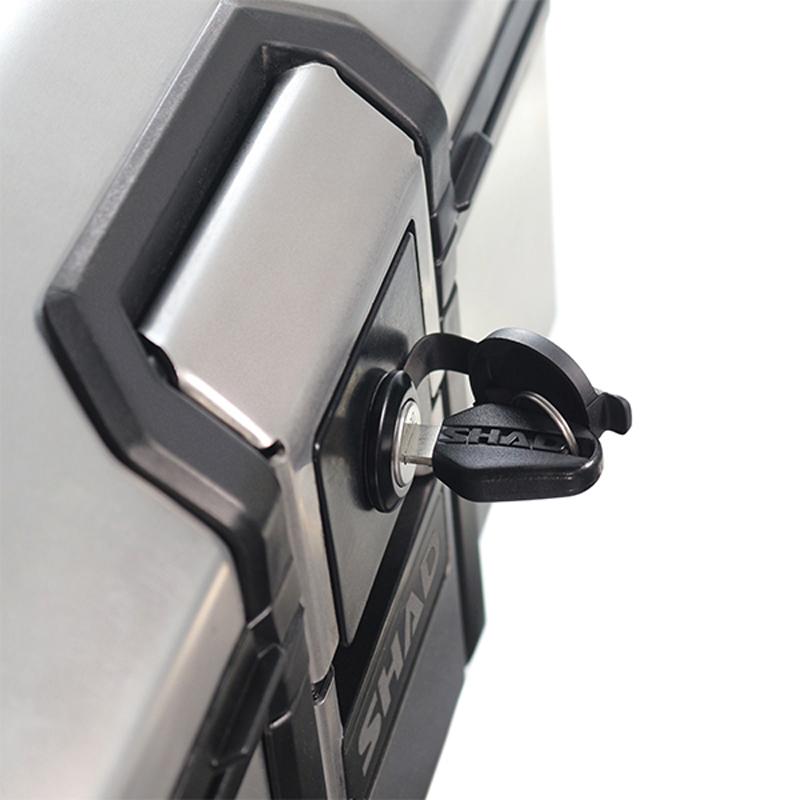 SHAD TR55 TERRA アルミトップケース 55L (シルバー) : モトパーツ 