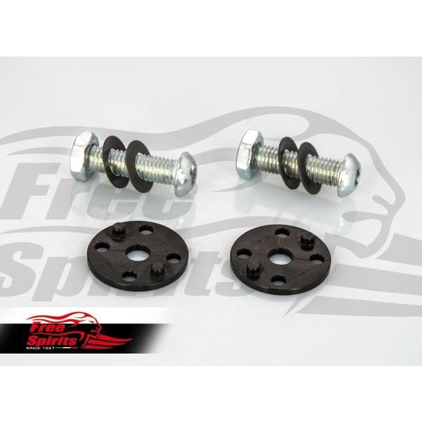 Free　Spirits　パッセンジャー用　ステップ取り付けキット For 306201KR