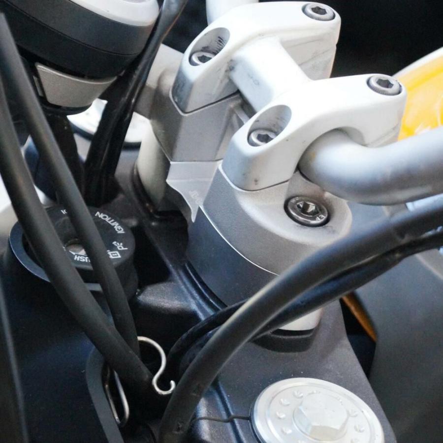 DUCATI スクランブラー ハンドル ライザー 25mmUP ブラック VOIGT MOTO 