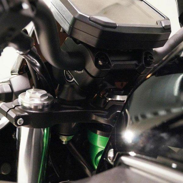 Z650 2019- ハンドルバーライザー 25mm UP ブラック VOIGT MOTO TECHNIK｜motoparts｜03