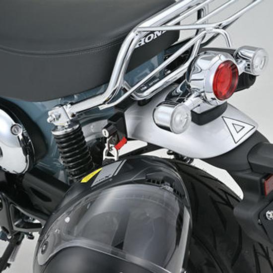ホンダ DAX125 ヘルメットホルダー(左用) DAYTONA : モトパーツ バイク