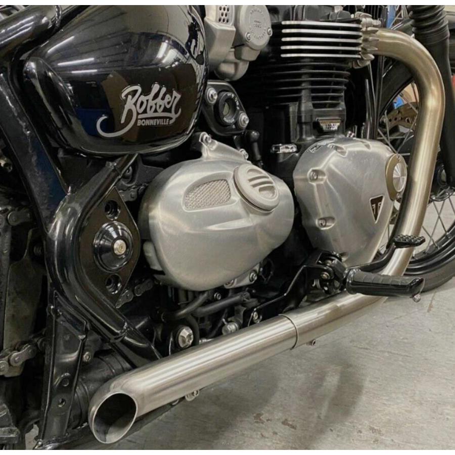 バンスアンドハインズ　トライアンフボンネビルボバーブラック　マフラー　サイレンサ バンスアンドハインズトライアンフボンネビルボバーブラックマフラー