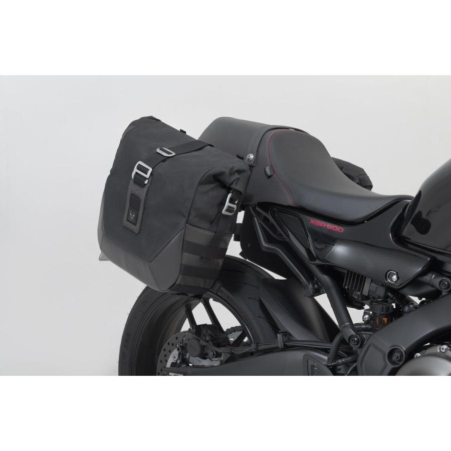 ヤマハ XSR900 2022- サイドバッグ ステー付 レジェンドギア ブラック 