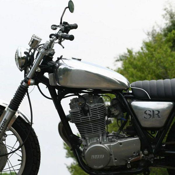 ヤマハ SR400 トラックマスターアルミタンク バフ仕上げ BIGCEDAR