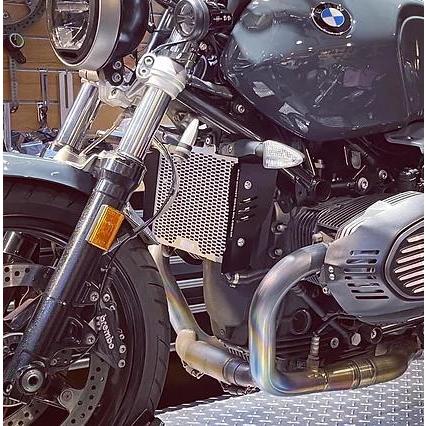 BMW RnineT MEGA オイルクーラー シルバー&ブラック DKdesign