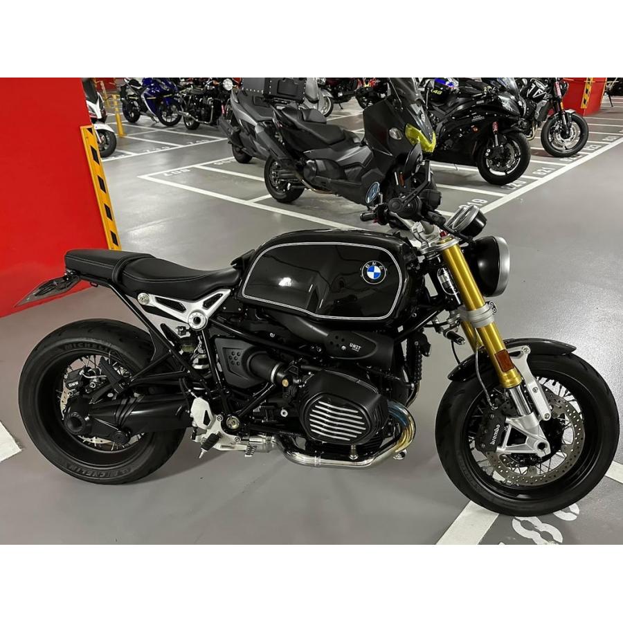BMW RnineT 2021〜 シリンダーヘッドカバー エンジンガード 左右 BMW RnineT 2021〜 シリンダーヘッドカバー エンジンガード 左右