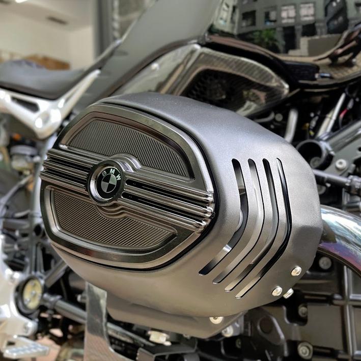 BMW RnineT 2021〜 シリンダーヘッドカバー エンジンガード 左右 BMW RnineT 2021〜 シリンダーヘッドカバー エンジンガード 左右