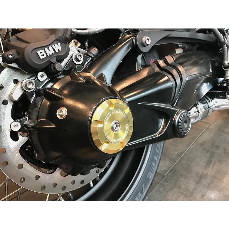 BMW RnineT R12/R12nineT リア アクスルスライダー ゴールド DKdesignの画像