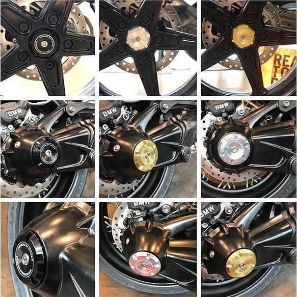 BMW RnineT R12/R12nineT リア アクスルスライダー ゴールド DKdesignの画像