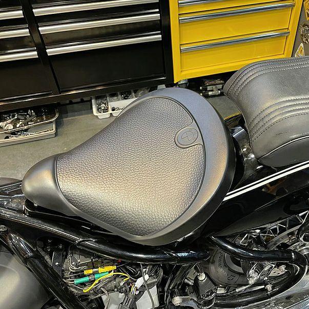 BMW R18/R18 アジャスタブル ソロシート ブラケット DKdesignの画像