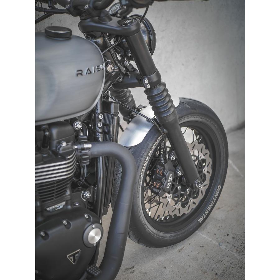 トライアンフ ボバー Race Bobber アルミフロントフェンダー マットブラック RAISCHの画像
