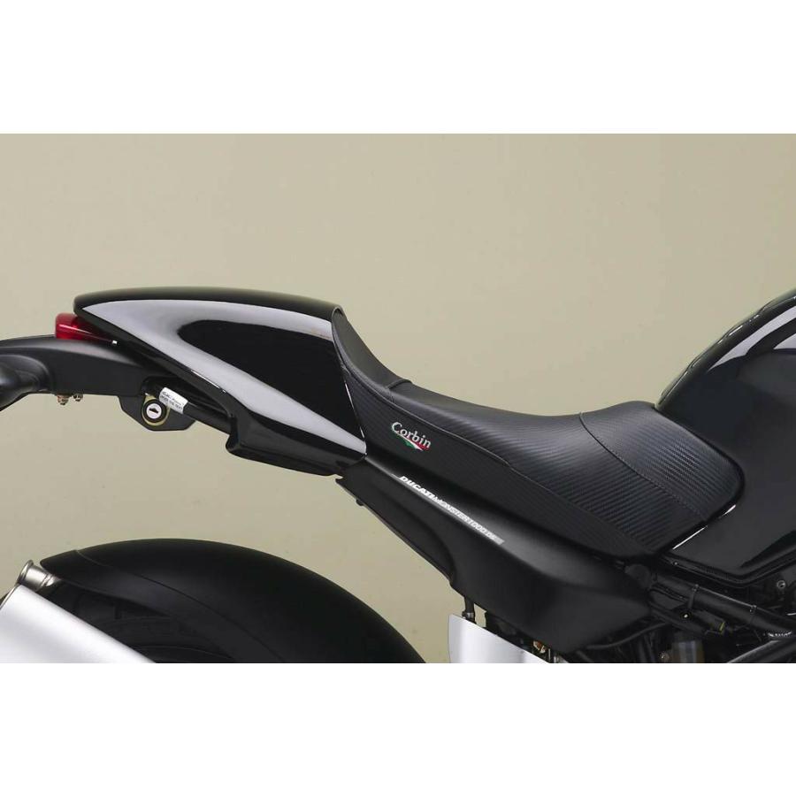 Corbin デュアルサドル シート スタイルと快適性を兼ね備え モンスター