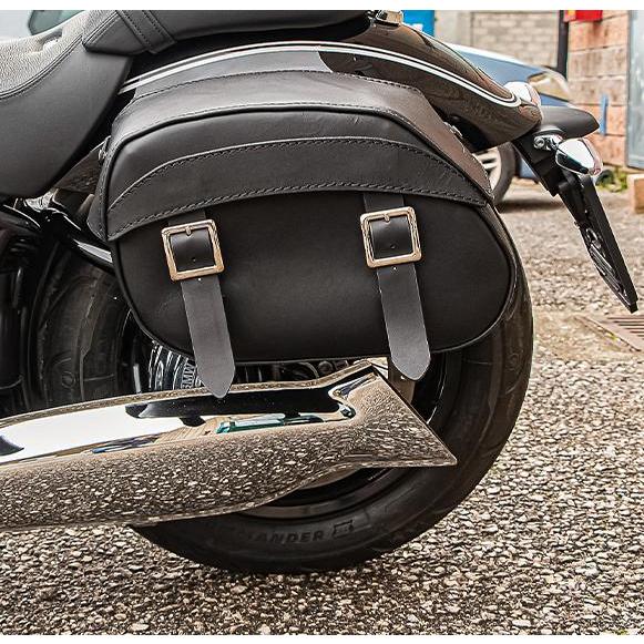 エンズクォイオ(Endscuoio) Berlin レザー サイドバッグ 左側 BMW R18