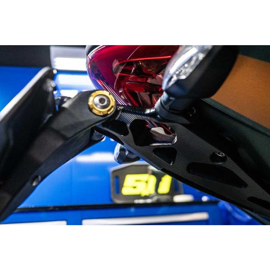 スピードトリプル1200RS/RR 21- フェンダーレスキット プレミアム