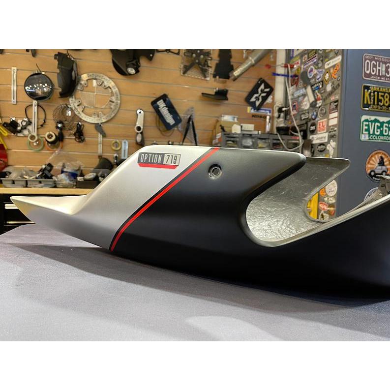 BMW RnineT 14- ベリーパン アンダーカウル OPTION719 2-TONE