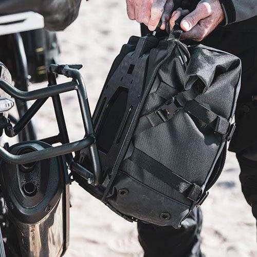 ジビ (GIVI) MONOKEY 防水サイドバッグ 左右セット 片側25L  