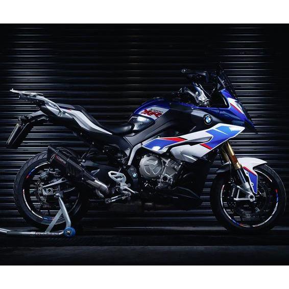 アクラポビッチ　マフラー　BMW　S1000XR　スリップオンライン　カーボン アクラポビッチ マフラー BMW S1000XR スリップオンライン