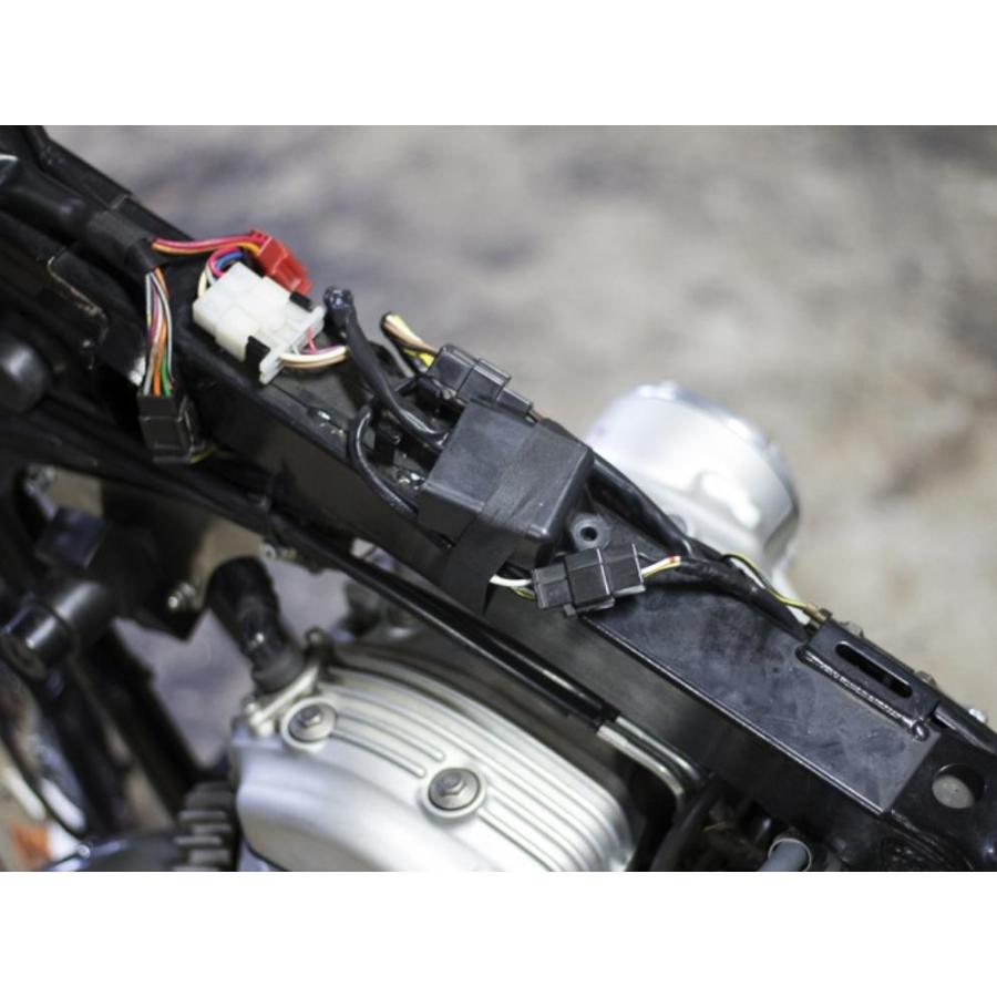 カワサキ　W1S　　650　ハンドルロック カワサキ（Kawasaki） W1S ハンドルロック 純正 中古 バイク 部品 W1F