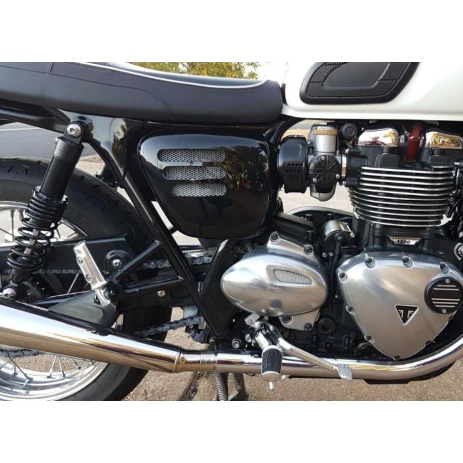 モトトリオ（MotoTrio） ボンネビルT120 サイドカバー Omega Racer