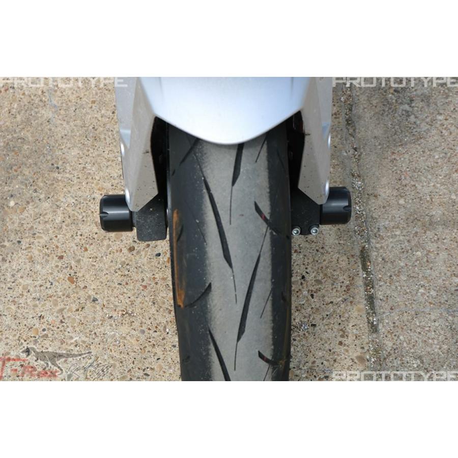GSX-8TT/GSX-8T/GSX-8S/GSX-8R/GSX-S750 フロントアクスルスライダー T