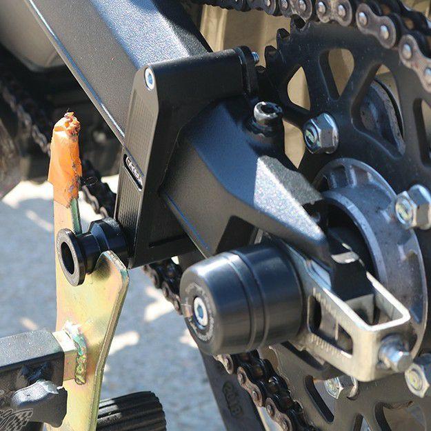 ドゥカティ スクランブラー 1100/800/400 リアアクスルスライダー T