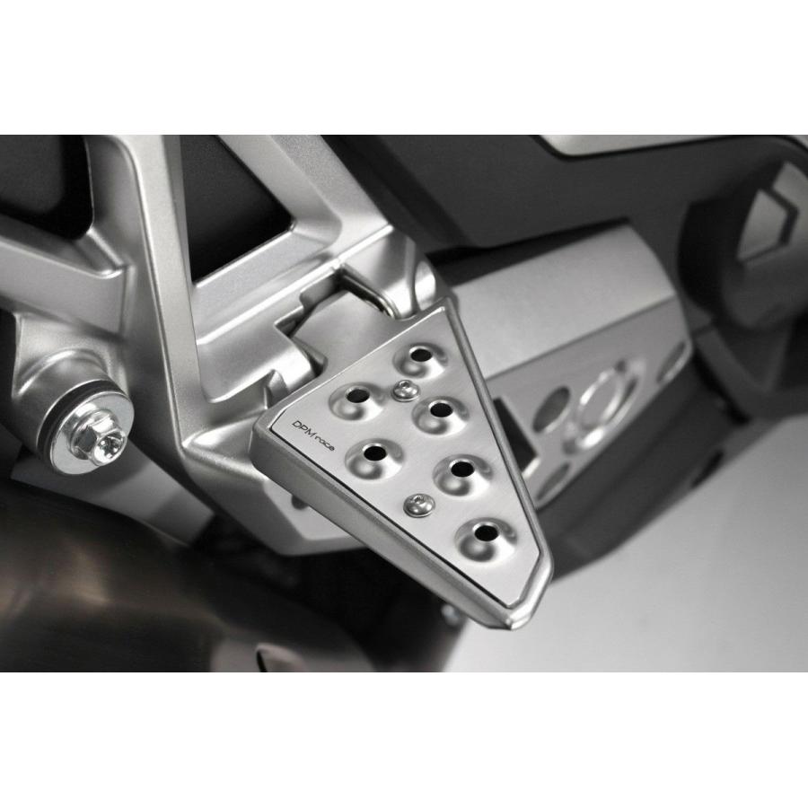 X-ADV パッセンジャーフットレスト プレート シルバー DPM