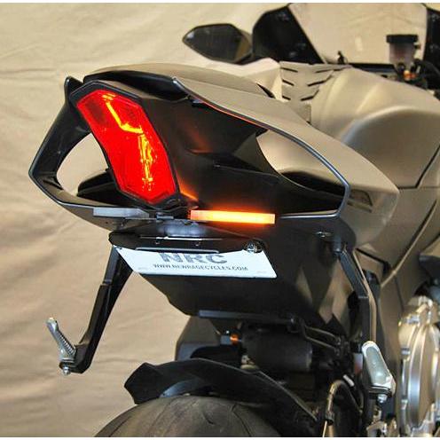 ヤマハ YZF-R1 LEDリアウインカー/フェンダーレスキット New ヤマハ YZF-R1 LEDリアウインカー/フェンダーレスキット New