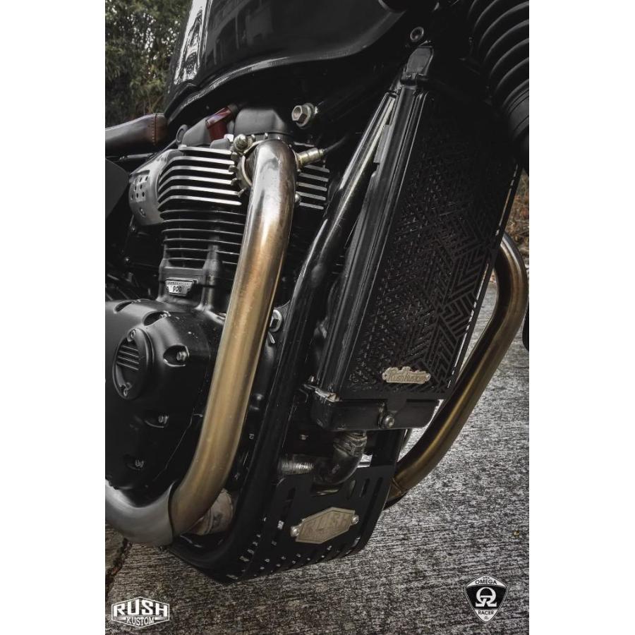 ラッシュカスタム（Rush Kustom） 水冷 ボンネビル スキッドプレート Omega Racerの画像