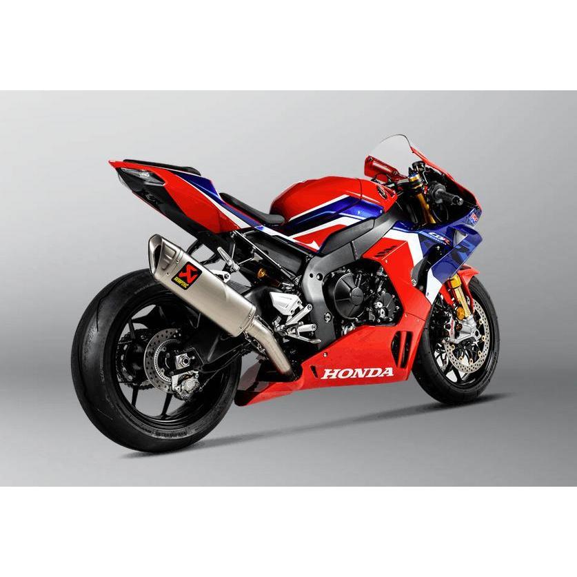 Akrapovic フルエキゾースト エヴォリューションライン