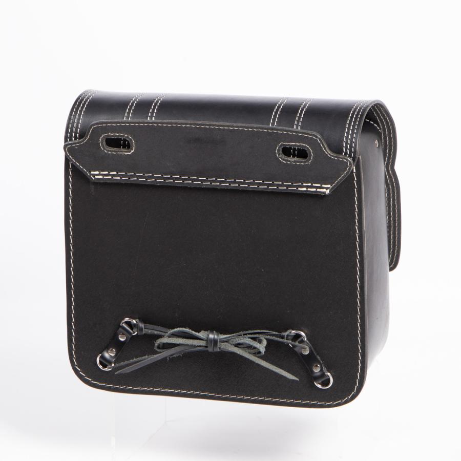 DEGNER ステッチデザイン レザーサドルバッグ 10L(ブラック/ホワイト