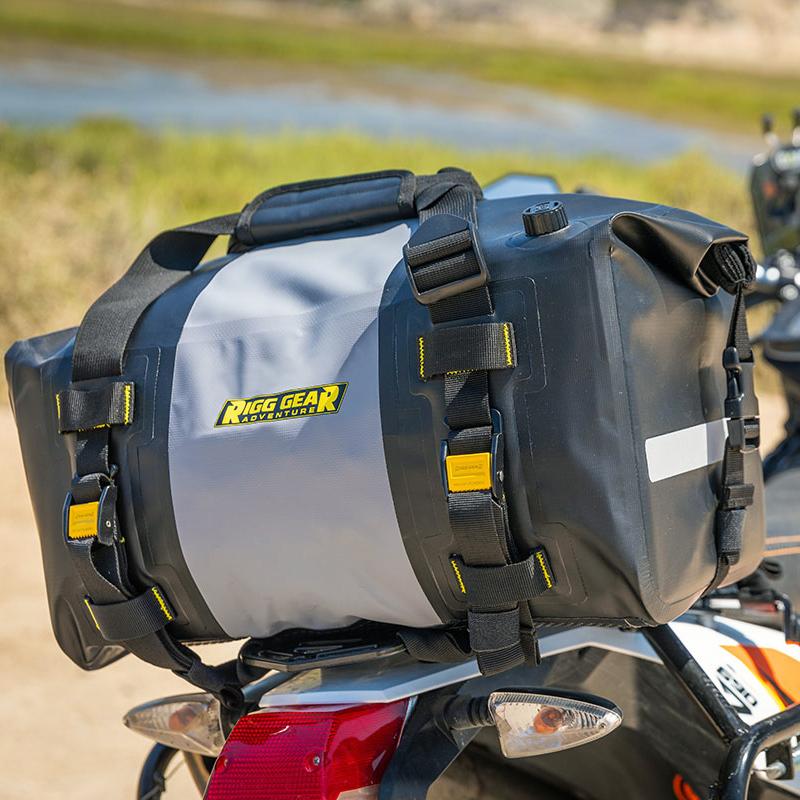 NELSON-RIGG Hurricane 防水ダッフルバッグ(25L)