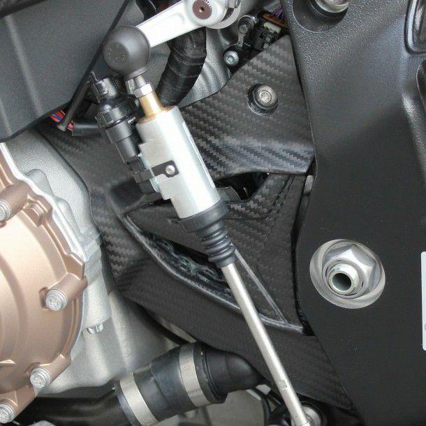 BMW S1000RR スプロケットカバー ドライカーボン SPEEDRA : モトパーツ