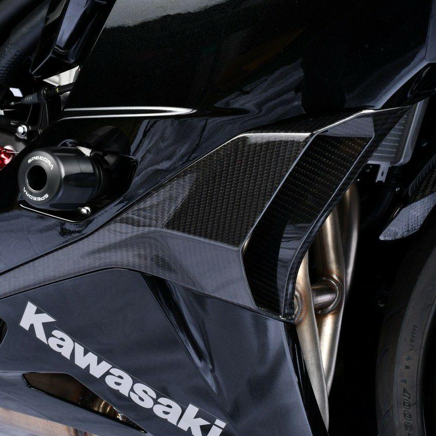 ZX-25R サイドカウルダクト 左右セット ドライカーボン SPEEDRA ZX-25R サイドカウルダクト 左右セット ドライカーボン SPEEDRA