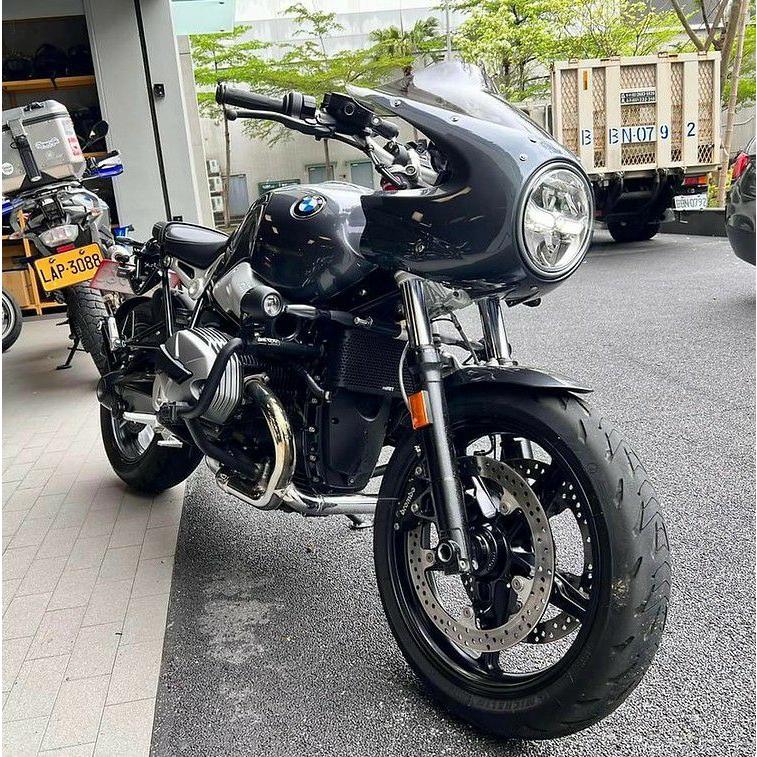 BMW RnineT 14- フロントカウル フェアリング ロケットカウル 未 BMW RnineT 14- フロントカウル フェアリング ロケットカウル 未