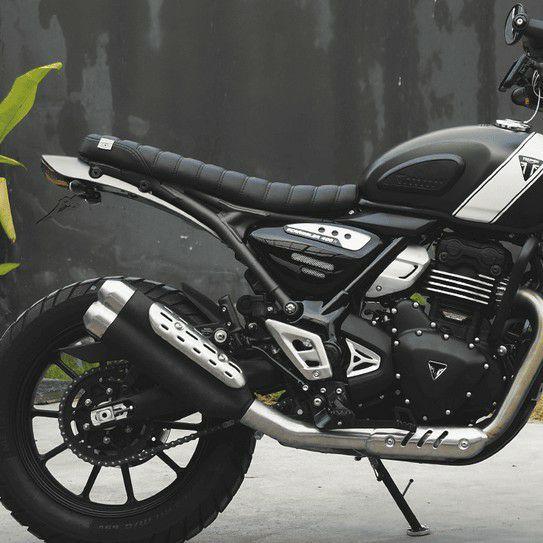 トライアンフ スピード400/スクランブラー400X シート “Brat400 トライアンフ スピード400/スクランブラー400X シート “Brat400