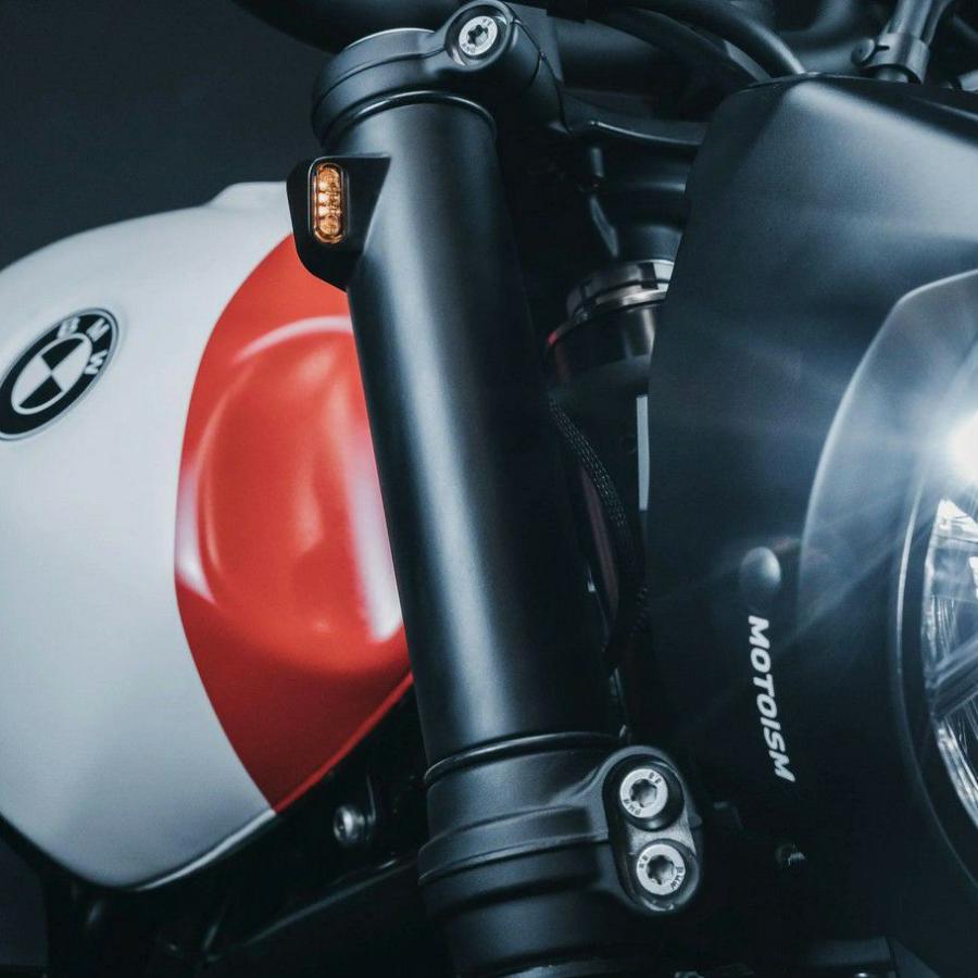 BMW 純正品 RnineT ウインカー 左右1セット